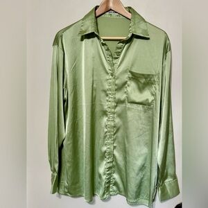 Peppermayo long sleeve button up shirt. Shiny mint green size 4